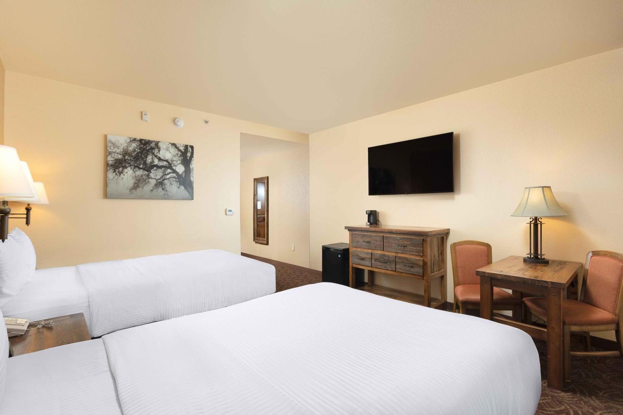Colusa Casino Resort Bagian luar foto